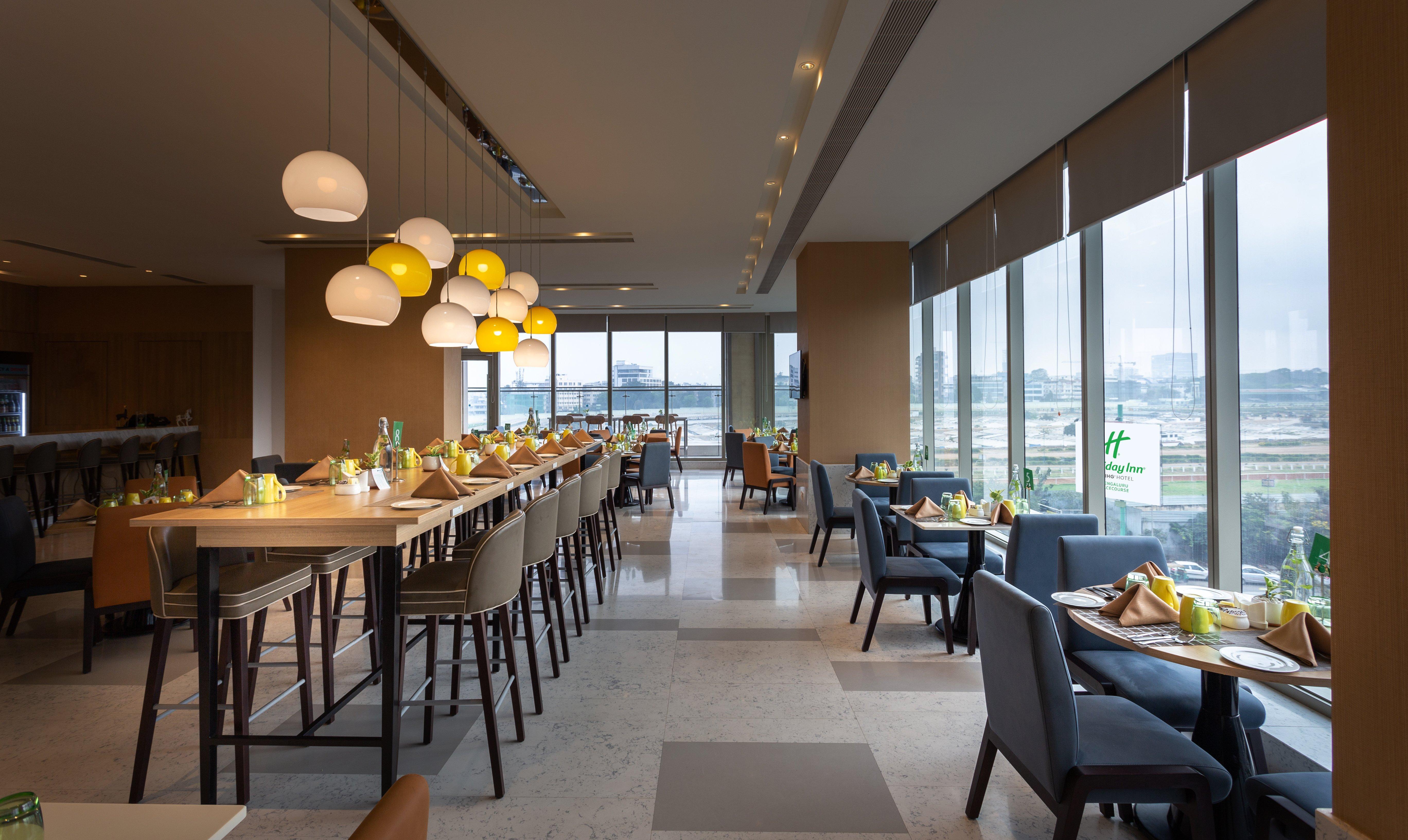 Holiday Inn Bengaluru Racecourse By Ihg Exterior photo The lounge at Changi Airport