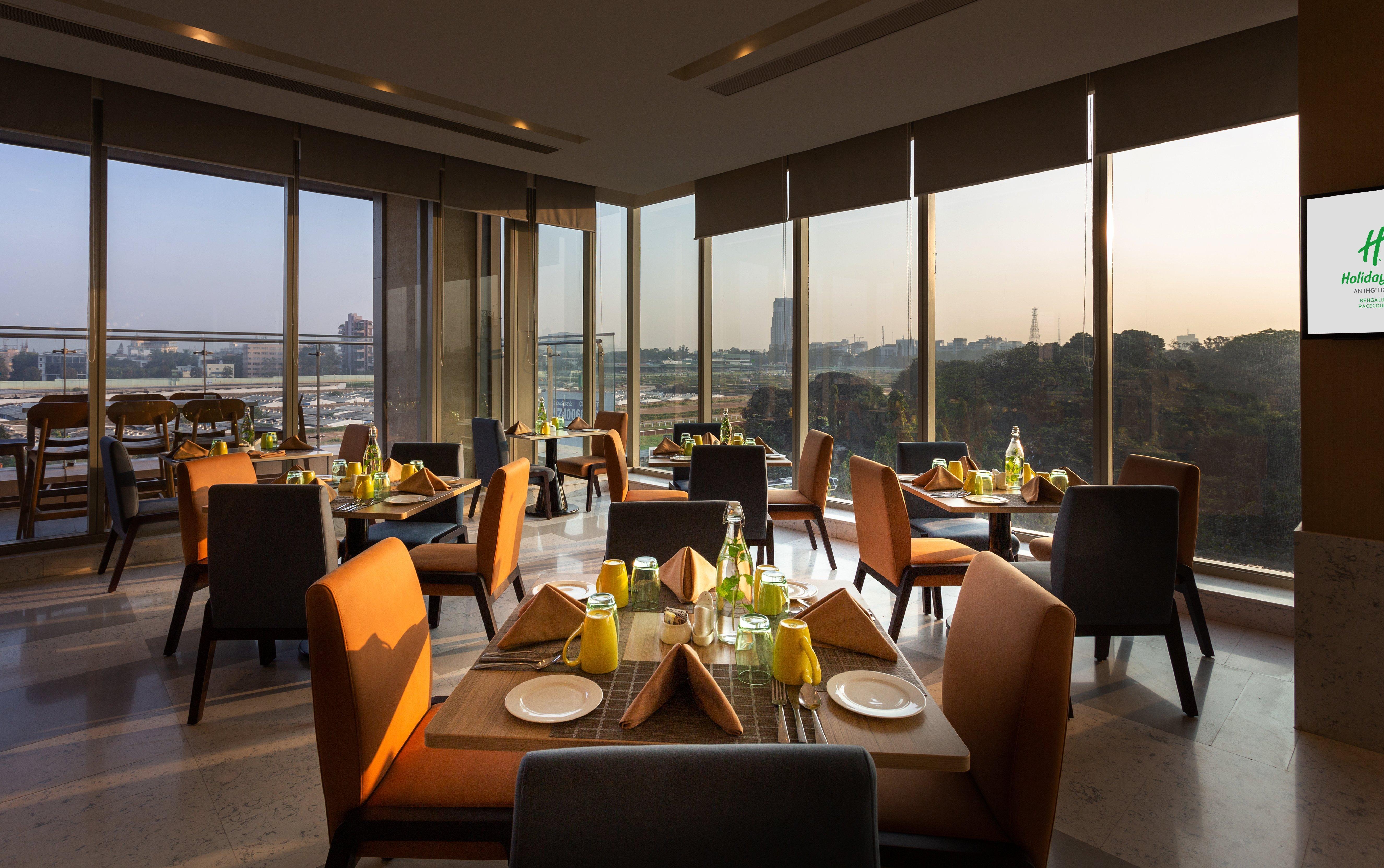 Holiday Inn Bengaluru Racecourse By Ihg Exterior photo The Park, New Delhi