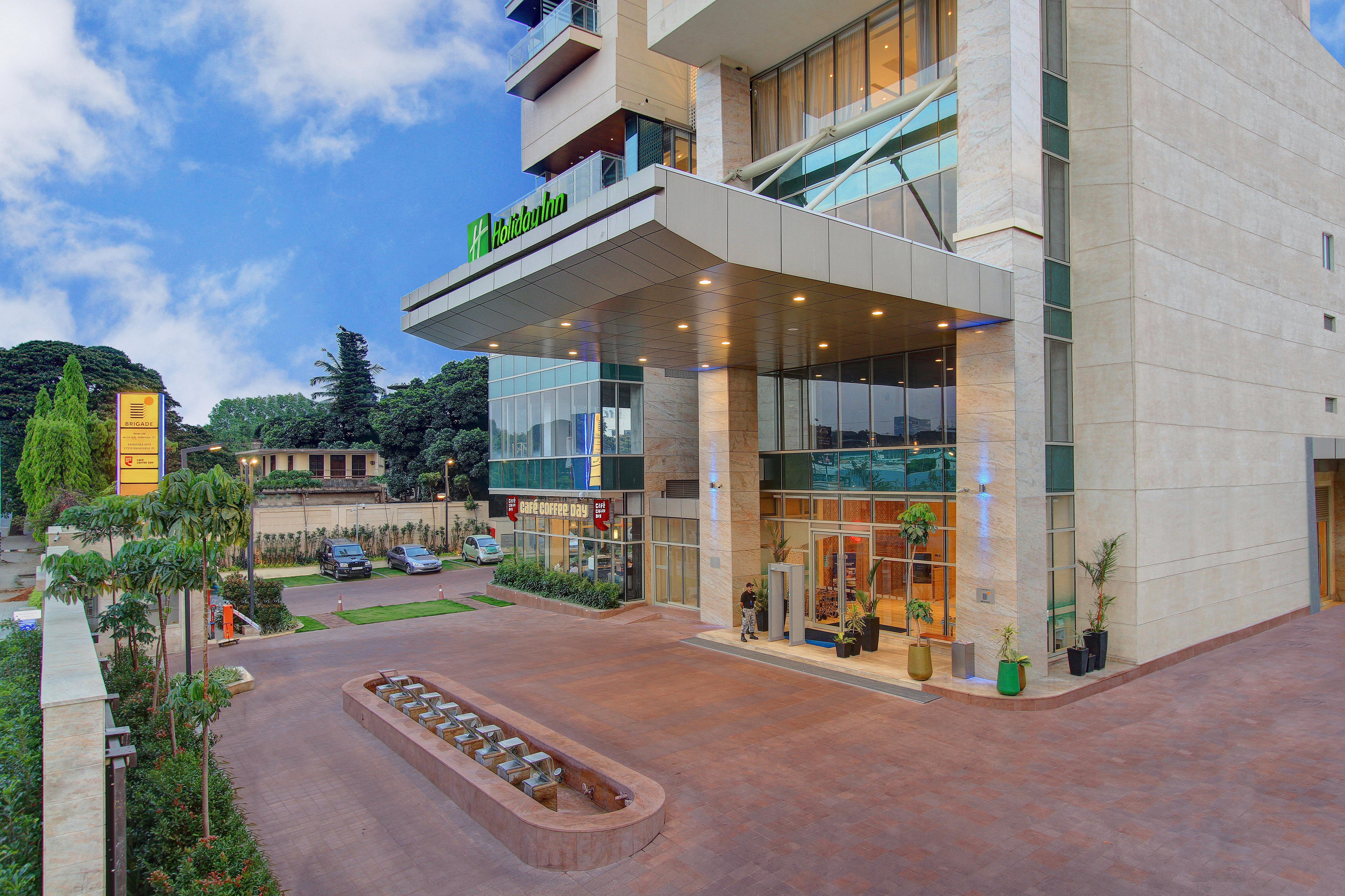 Holiday Inn Bengaluru Racecourse By Ihg Exterior photo Holiday Inn Nairobi West